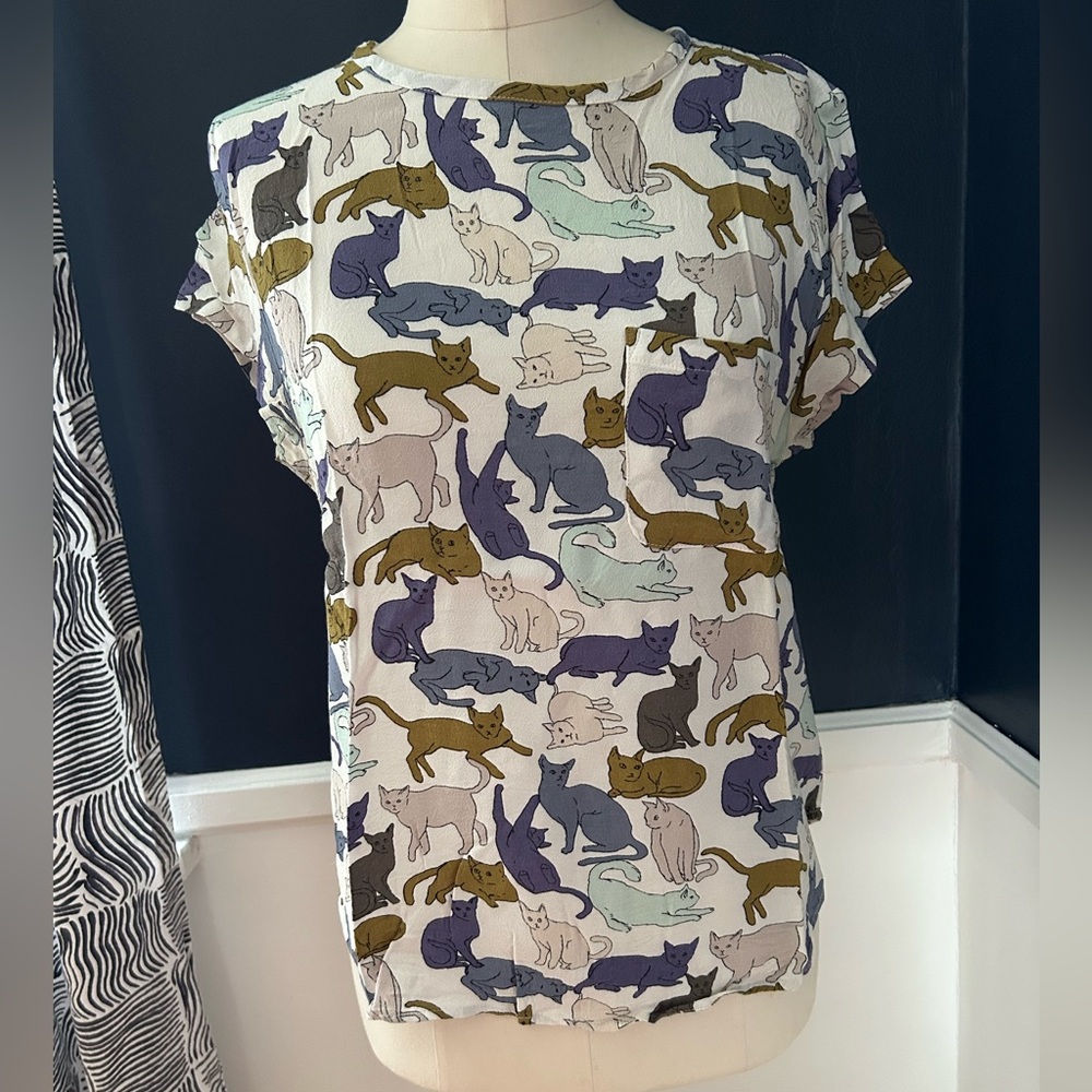 H&M pastel cat print shirt, size 10